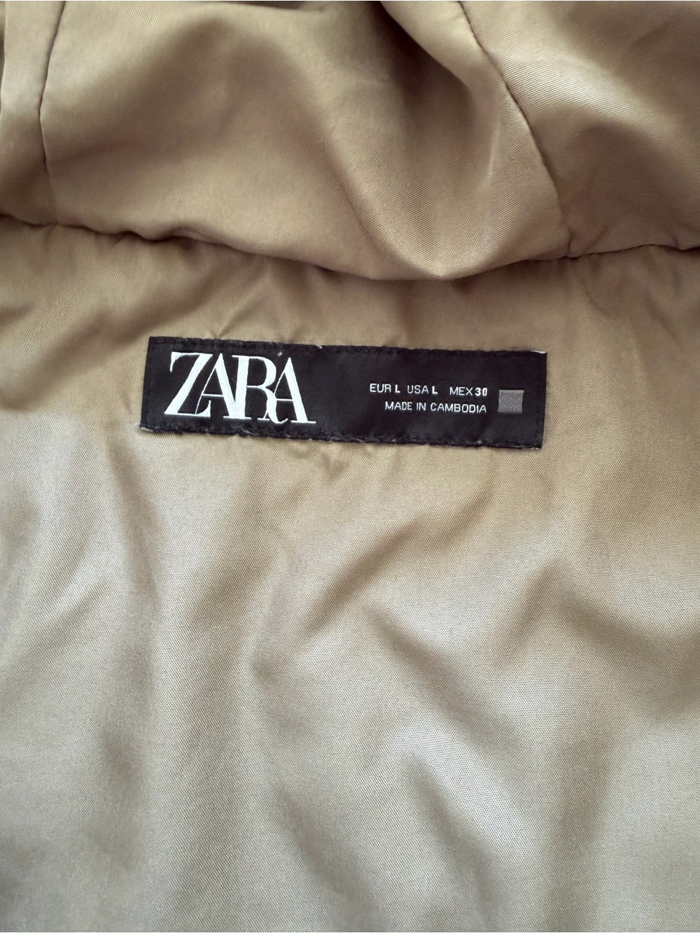 Zara - Picture 3 of 3